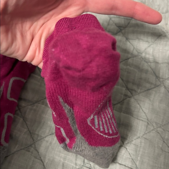 Feetures Running Socks - Picture 3 of 7